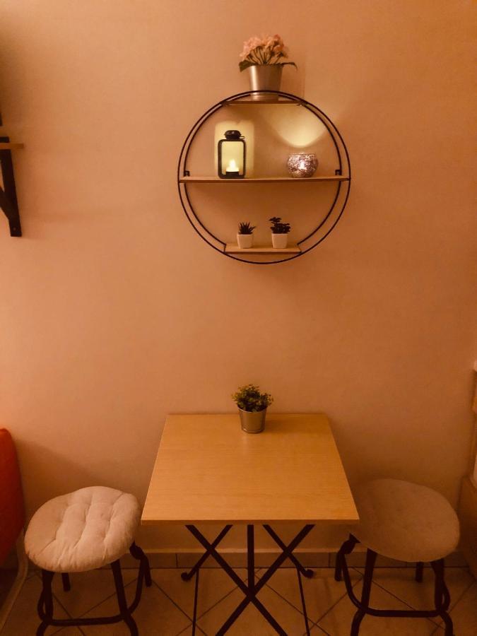 The Student'S Home Kavala Exterior foto